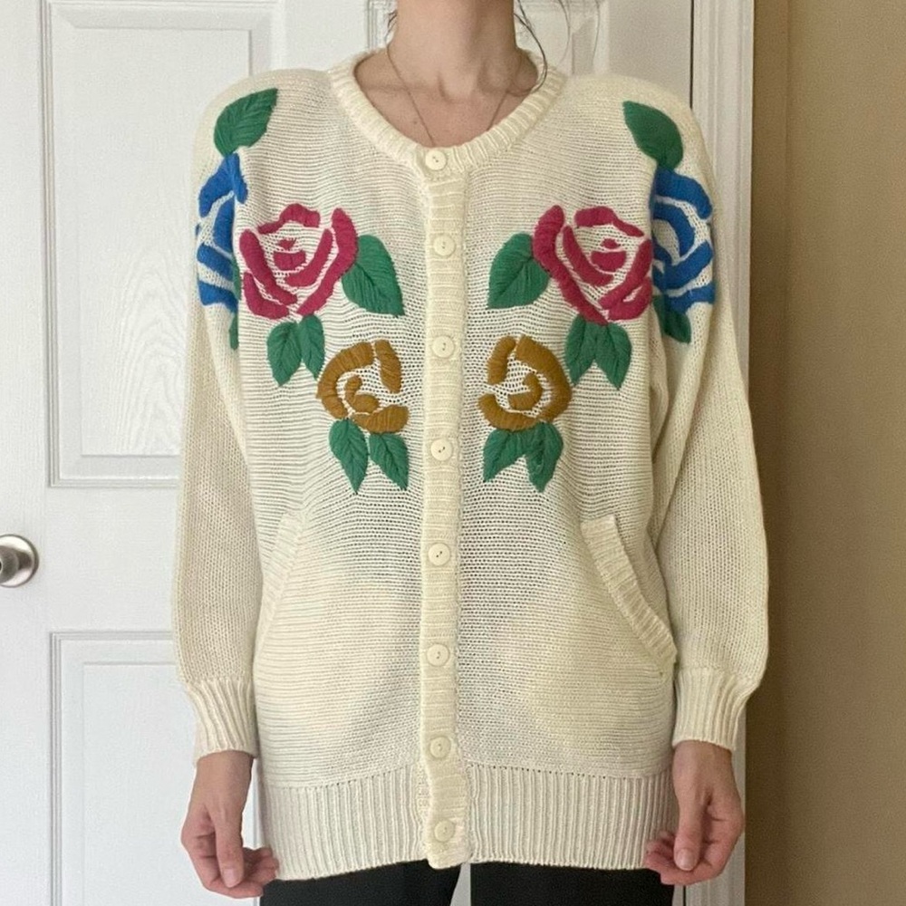 Cream Floral Embroidery‎ Cardigan with Pockets Vintage 90s Granny Cottage